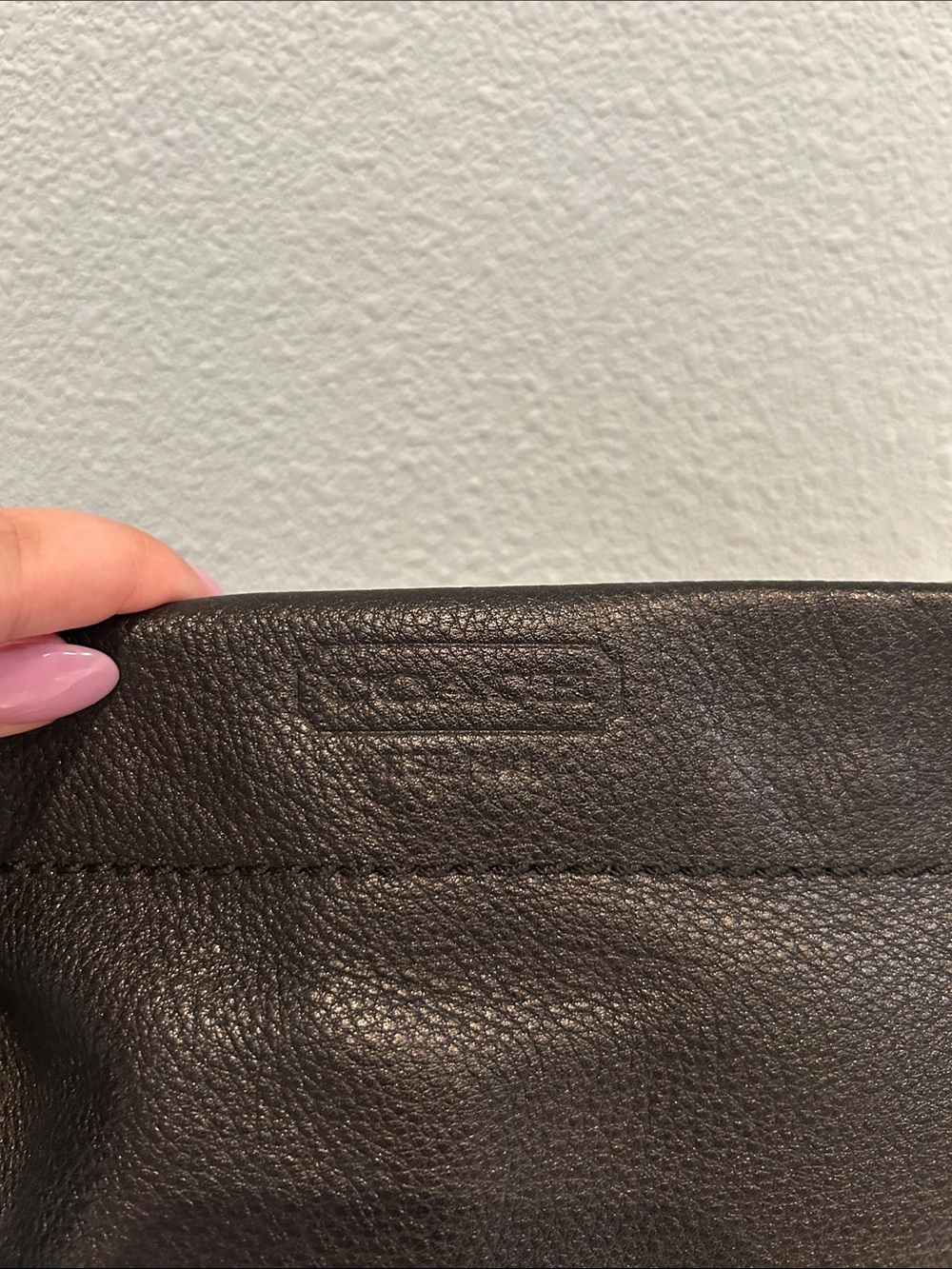 Black Leather Shoulder Bag with Silver Hardware* - Picture 2 of 6